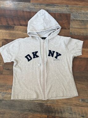 DKNY Active Oatmeal Short Sleeve Zip Hoodie XL Y2K Varsity Logo